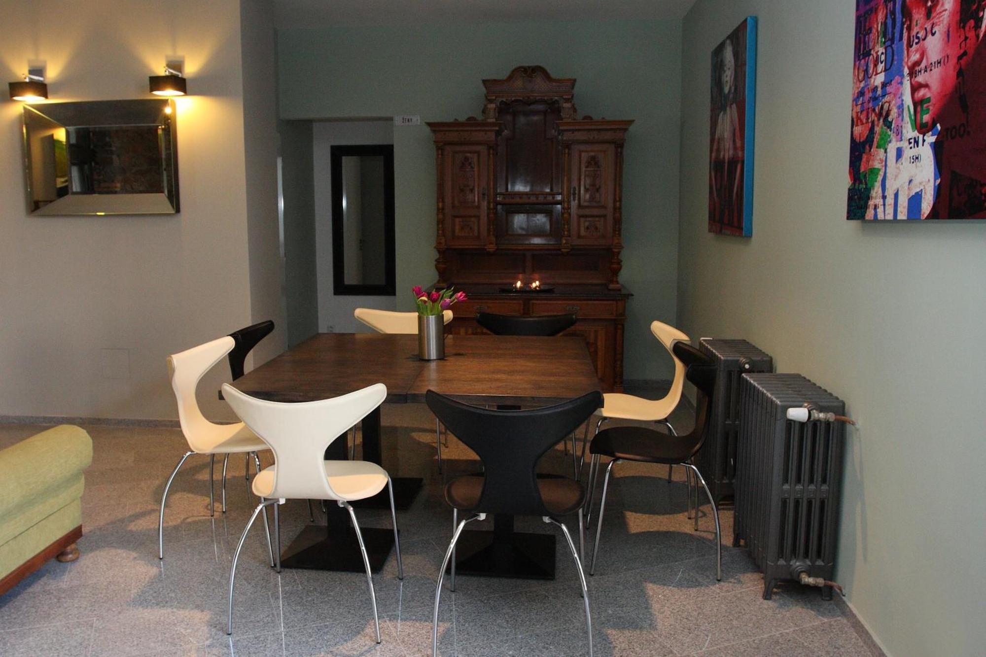 Penzión pre hostí Alt 3*